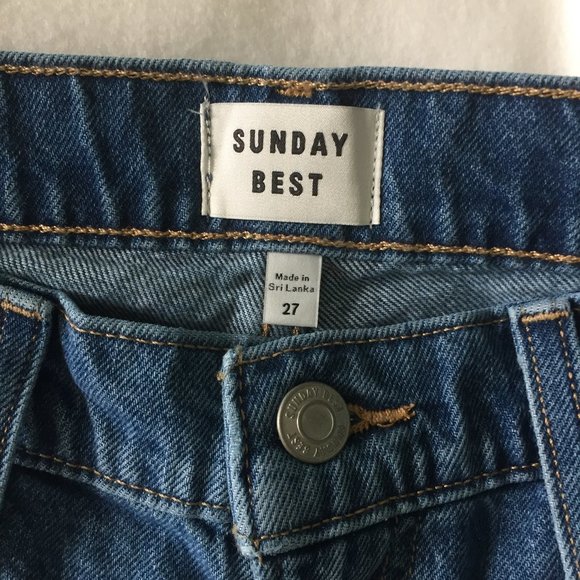 Sunday Best Max Mid Rise Shorts - Picture 14 of 16